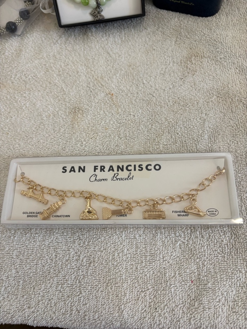San Francisco Charm Bracelet Goldtone 7” NEW